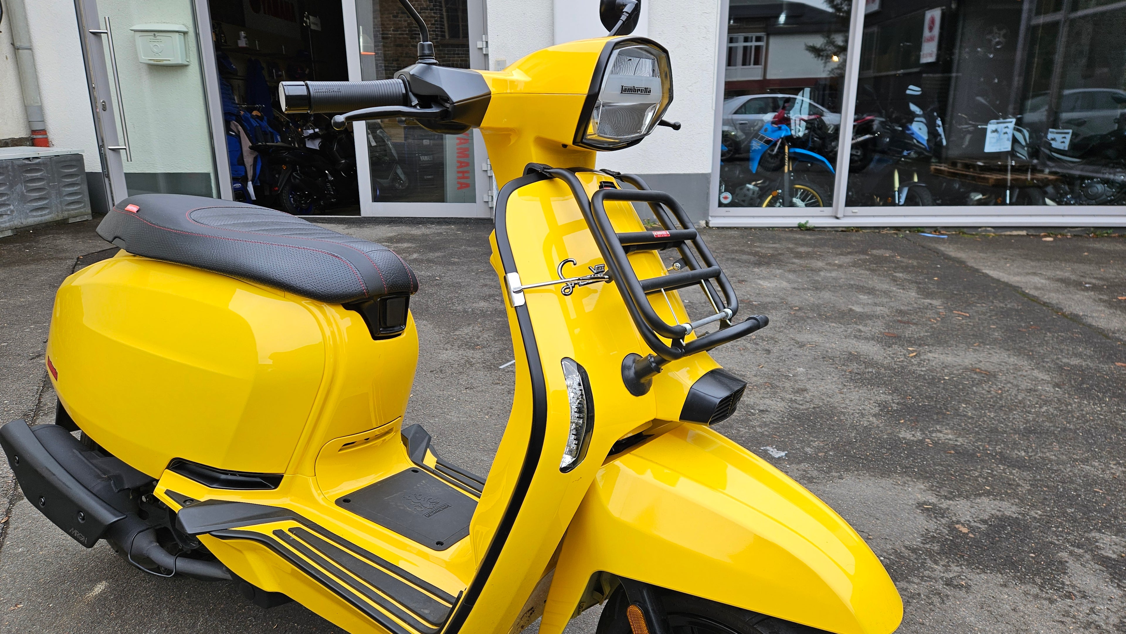 V 125 GEBRAUCHT