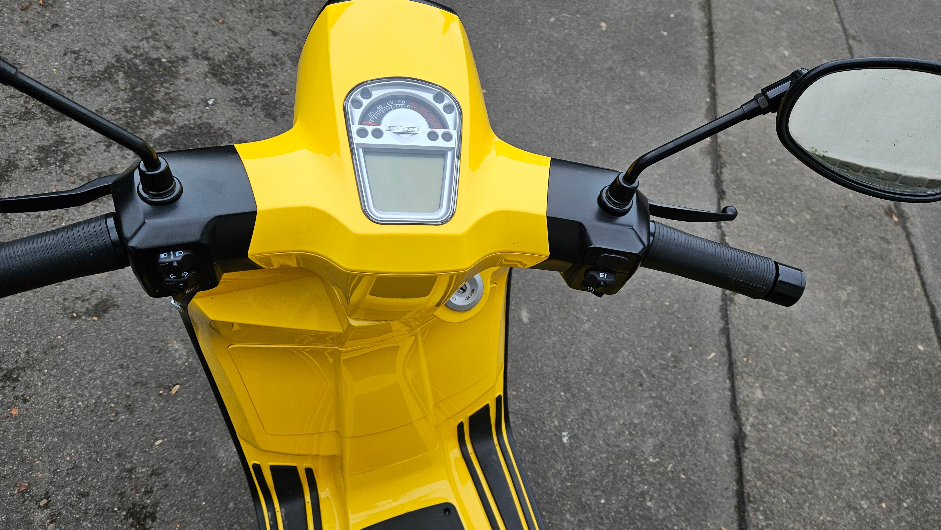 V 125 GEBRAUCHT