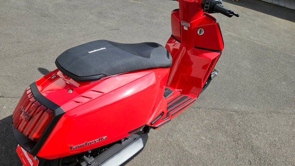 X 125